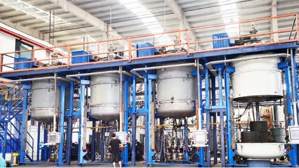 遠航工業(yè)爐大型底裝料多工位氣相沉積爐應(yīng)用